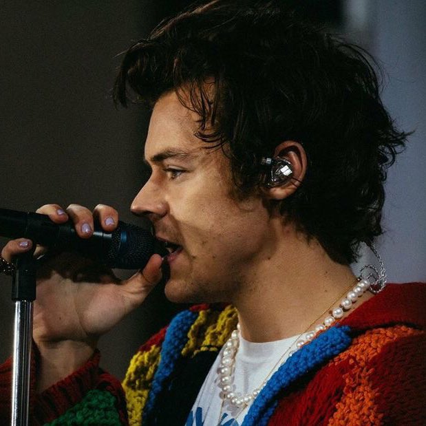 harry as mykenzie (me): a thread