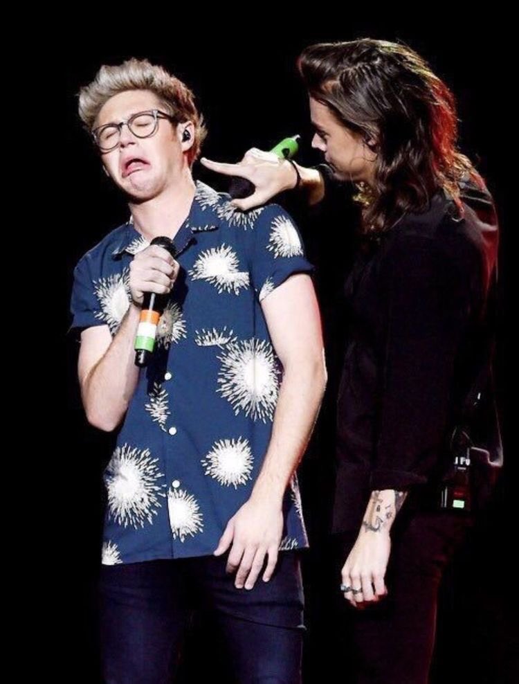 harry as mykenzie (me): a thread