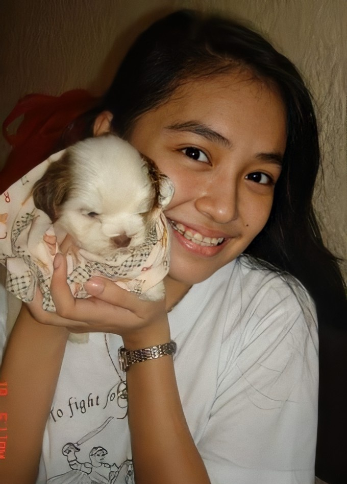 — a thread of kathryn bernardo, but she grows older if you keep scrolling.