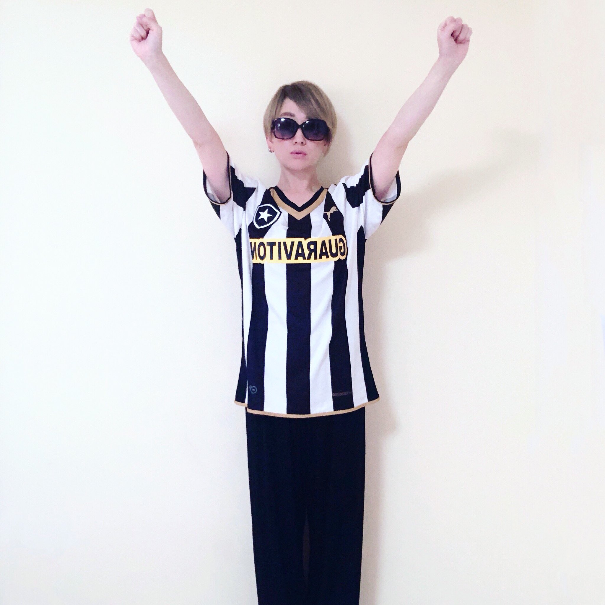 ロス インディオス9代目nina Pe Twitter おうちでファッションコーデ Rioでサッカー観戦した時にゲットしたbotafogoの ユニフォームになぜか中華街でゲットした太極拳用のパンツ 動きやすさ抜群 Nina ニーナ ロスインディオスニーナ ロス インディオス9代目nina Pe Twitter おうちでファッションコーデ Rioでサッカー観戦した時にゲットしたbotafogoの ユニフォームになぜか中華街でゲットした太極拳用のパンツ 動きやすさ抜群 Nina ニーナ ロスインディオスニーナ
