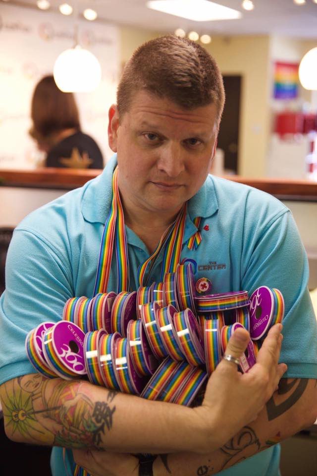 49PlusMore's tweet photo. I just reset my iPad screens for June with pics from @orlandoribbons a labor of love by #TheRibbonMaker honoring #The49🌈He would love to get more ribbons out as the #PulseRemembrance is June 12. If you follow #49PlusMore then you’d feel at home following his wonderful work! #RT https://t.co/7laobOZahC