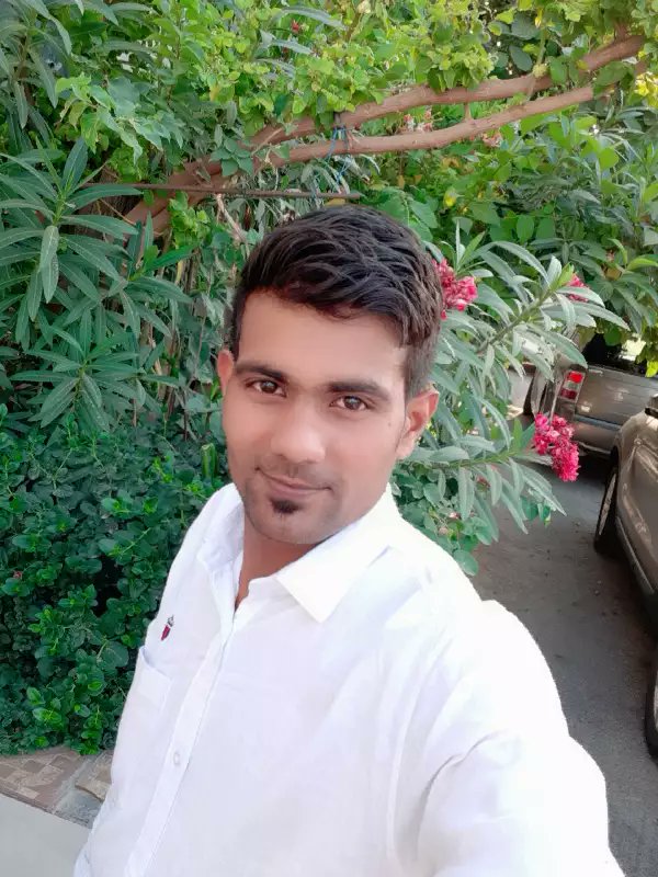 da80370's tweet photo. EID MUBARAK https://t.co/Q0MRoeFz9a