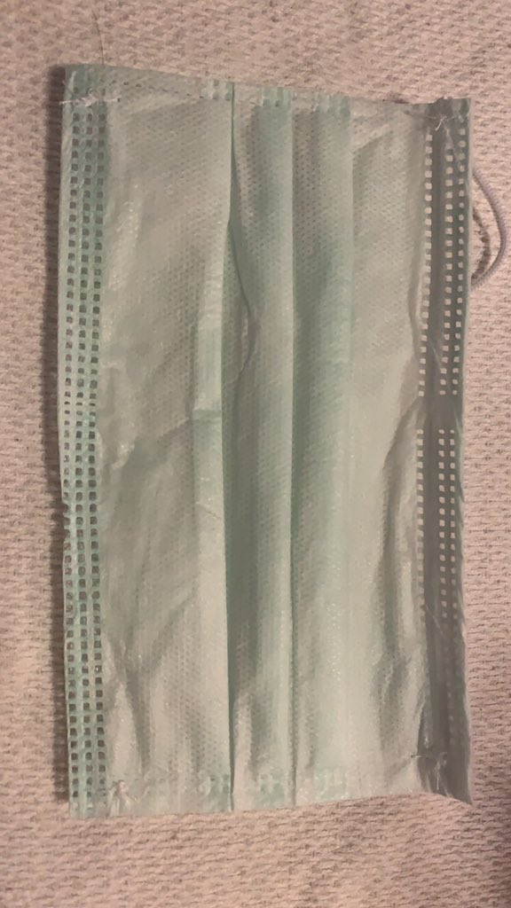 Fabricamos Cubrebocas: Termosellado, Tricapa, Plisado con ajuste Nasal
Entrega inmediata ( DM )
Pedidos mínimos de 50,000 piezas
En caso de ser menor, también tenemos opciones. Colores= Verde Medico, Blanco y el nuevo que han solicitado mucho NEGRO