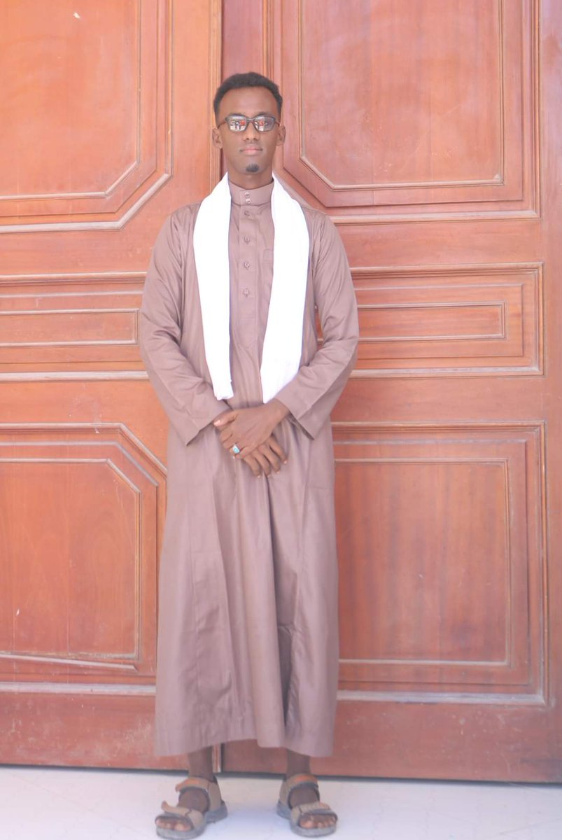 HuseinMohed's tweet photo. Eid mubaarak https://t.co/9mMylzUwXf