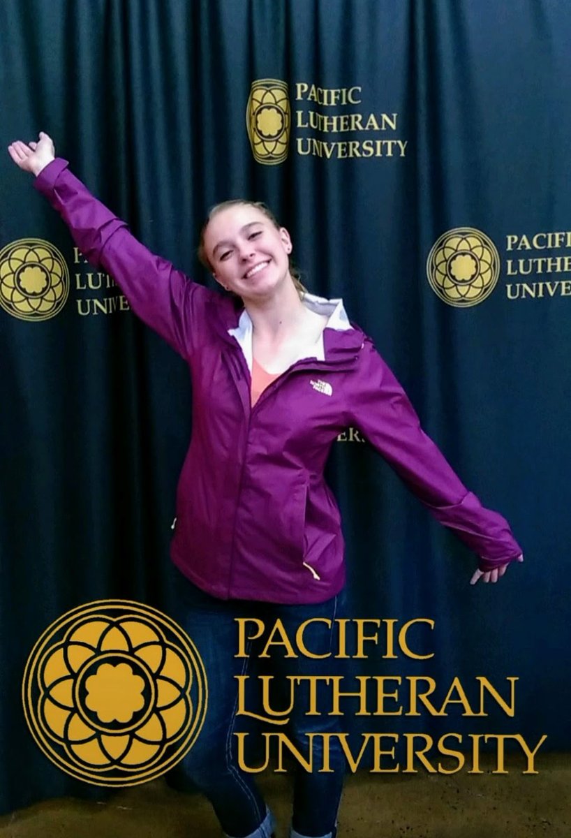 angus0346's tweet photo. my sister was supposed to graduate today, so here's some cute senior pics of her and one from her freshman year. https://t.co/Ry2CPVdYlt