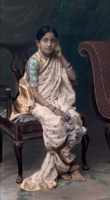 NEELESH_IC's tweet photo. She is Manorama #Holkar of Indore. An area called as #Manoramaganj is named after her.

#IndoreHistory

#History

@IndoreTalk @IENIndore @indore_swachh https://t.co/46npHShuVQ