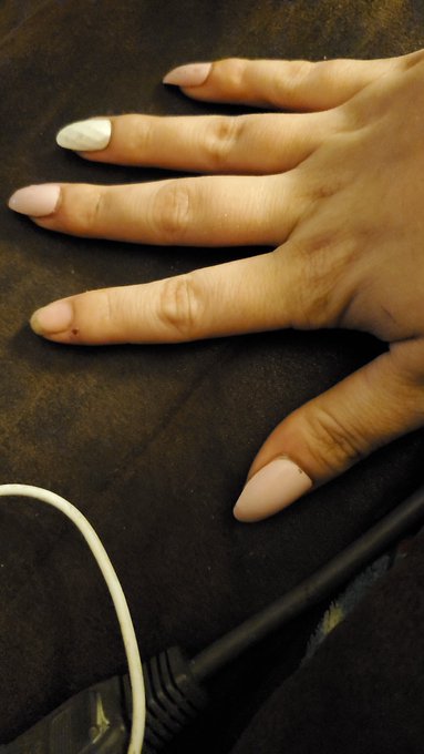 Sweet Sugar💋🍒♡ - Broken nails, who's gonna tip me? $VivicaDomitia- Cashapp Vivi-Domitia - Venmo https://t.co/j2ASz9rePZ - Paypal https://t.co/4F8TzDdDal