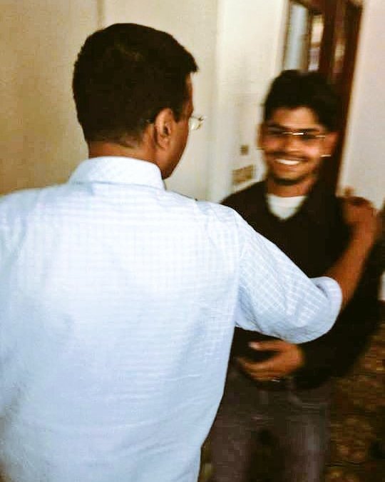 m_s_tomar's tweet photo. @ArvindKejriwal   #तुम मिले #दिल ख़िले और जीने को क्या #चाहिए 

ना हो तू #उदास तेरे #आस #पास में रहूँगा जिंदगी #भर

सारे #सँसार का @ArvindKejriwal #प्यार मेने तुझी में #पाया https://t.co/ziyUuOkpxJ