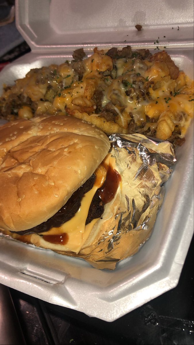 trap_chef_'s tweet photo. Made this double stuffed burger &amp; Philly cheese fries for a cowboys player today so Imma call it the NFL burge! Don’t forget to follow my IG: Trap_Chef_ #dallastexas #dallastx #dallas #trapchef #jacksonms #mississippi #texas  #food #foodie #irvingtexas #explore #chef https://t.co/cQ0jRWd32Q