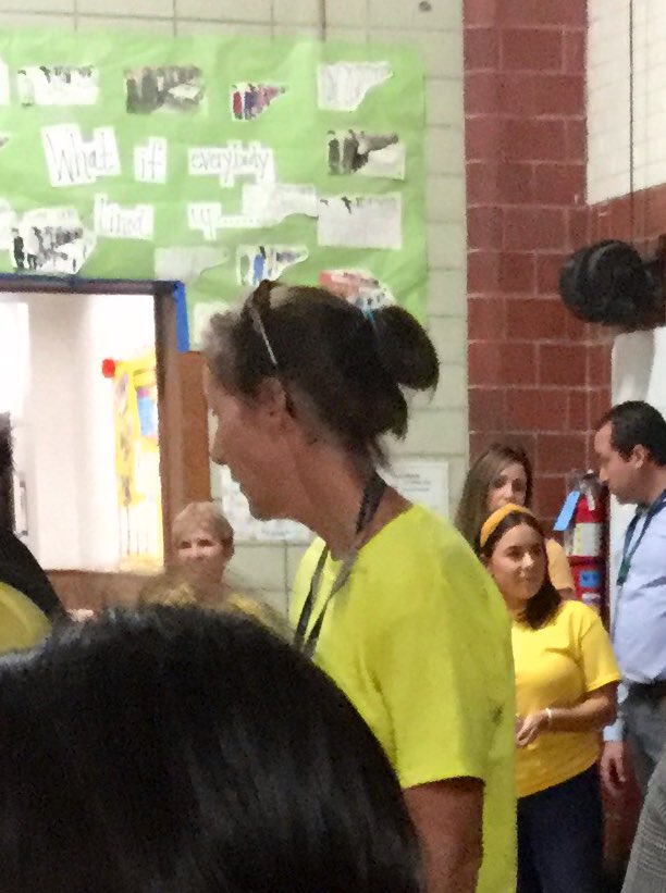 Latina_Exploradora_ME 👩🏽🏫🐬🐳🥑🇲🇽💜 tweet media