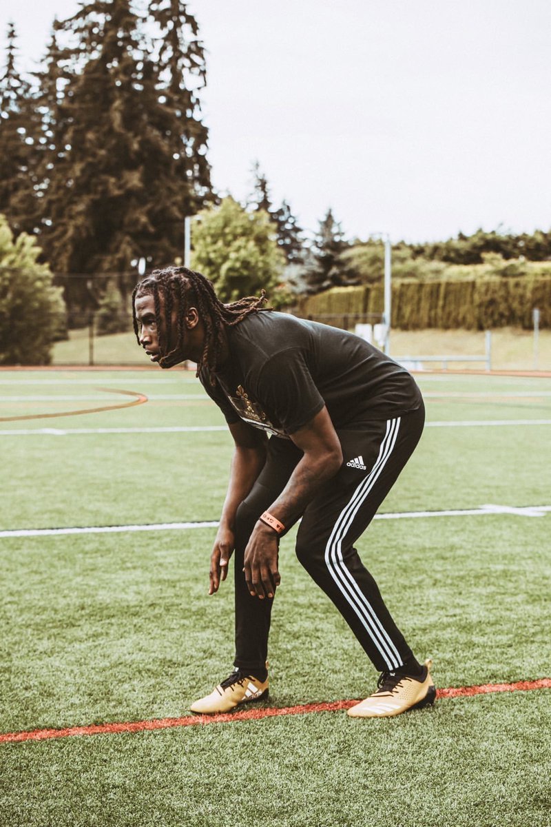 The #1 rated HS corner in the country in 2020  <a href="/KeleeRingo/">Kelee Ringo</a> getting the words of wisdom today from the Best Corner in the <a href="/NFL/">NFL</a> <a href="/RSherman_25/">Richard Sherman</a> during today’s on field session. The knowledge is priceless when the vision is clear and the people are Pure! #FSPCulture #WeJustWorking