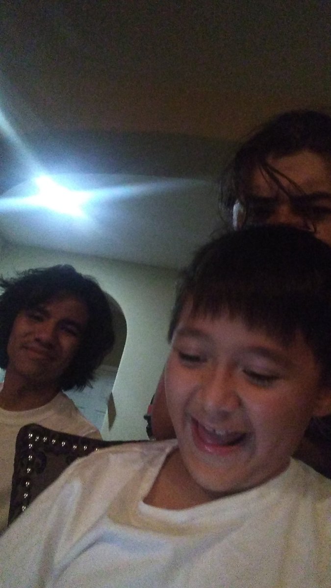 Hihihgigiigihiihhihiihhhih