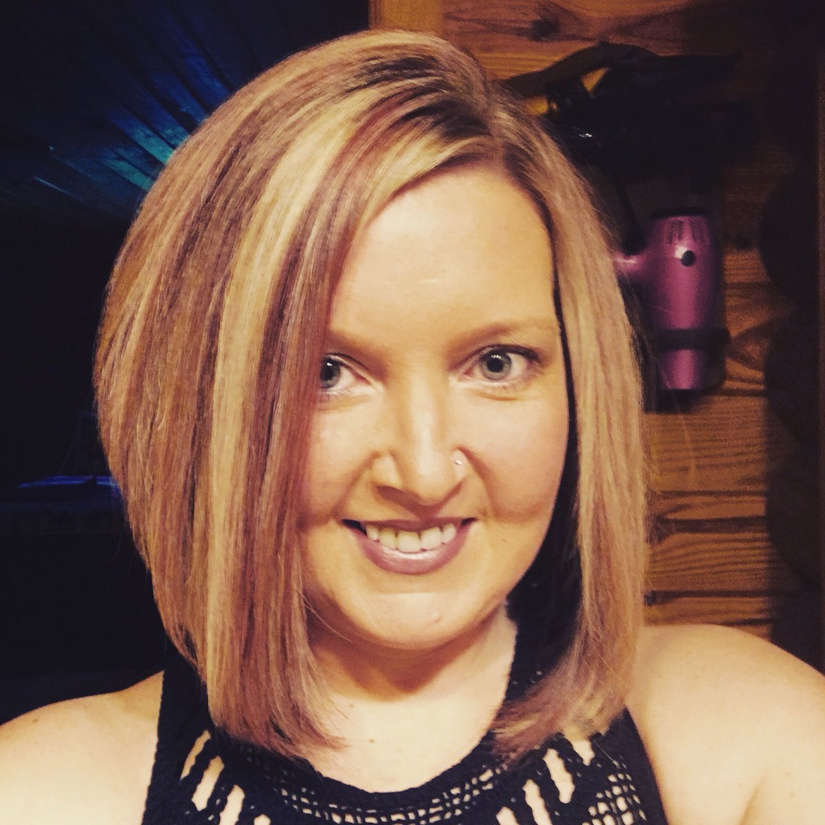 My new #do! I’m lovin it! #deadweight #cutitoff #outwiththeold #inwiththenew