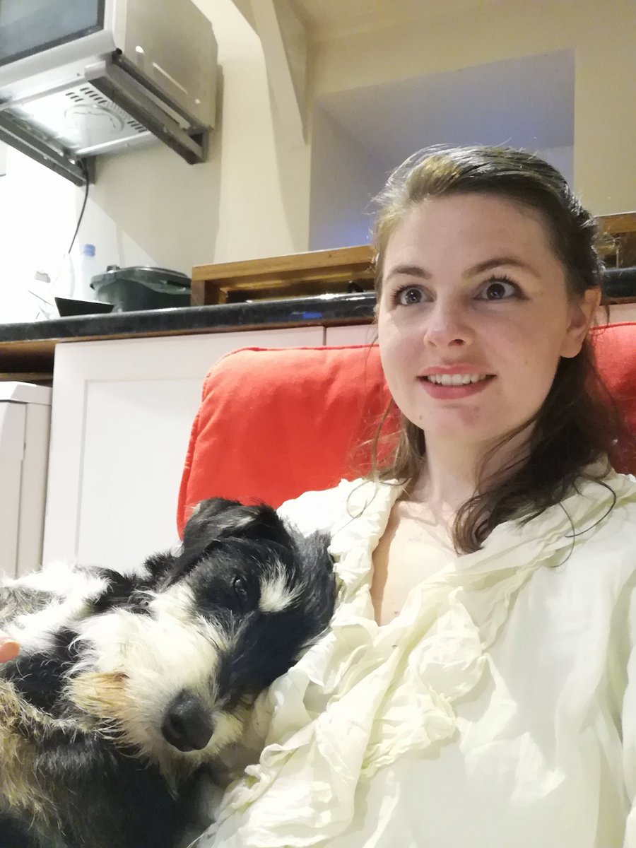 Poppy Lowles tweet media