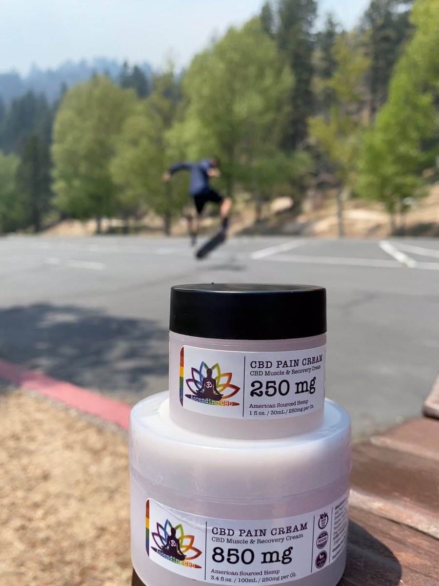 ascendingcbd's tweet photo. medicine made for simplicity ✨ #CBD #cannabis #health #naturalmedicine https://t.co/TBUrJRJxAq