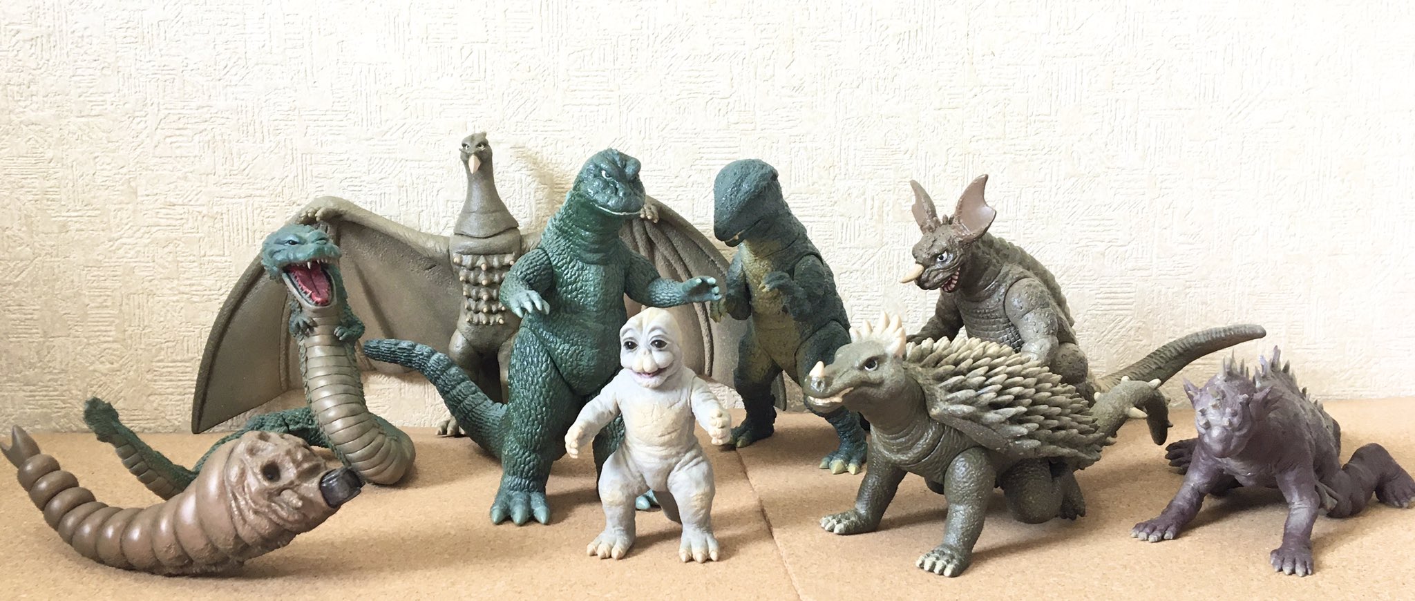ペギラ ソフビ 円谷怪獣総進撃 ペギラ ソフビ 円谷怪獣総進撃 Amazon.co.jp: サンガッツ本舗