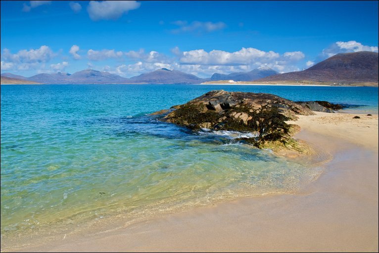 Jim's the Man (@yesjimstheman) on Twitter photo 24/05/2020 05:18:08 Gorgeous Horgaborst Beach, Isle of Harris, Scotland! 💙🏴 Gorgeous Horgaborst Beach, Isle of Harris, Scotland! 💙🏴