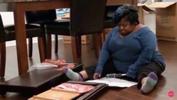 Anyways he picks me up and he& #39;s so cute and nice and is asking me about stuff. Once we get to his place we talk a bit more and he asks me where I work and I told him. He was like "oh cool", then he hesitated, and said where he worked, which is not where I worked.
