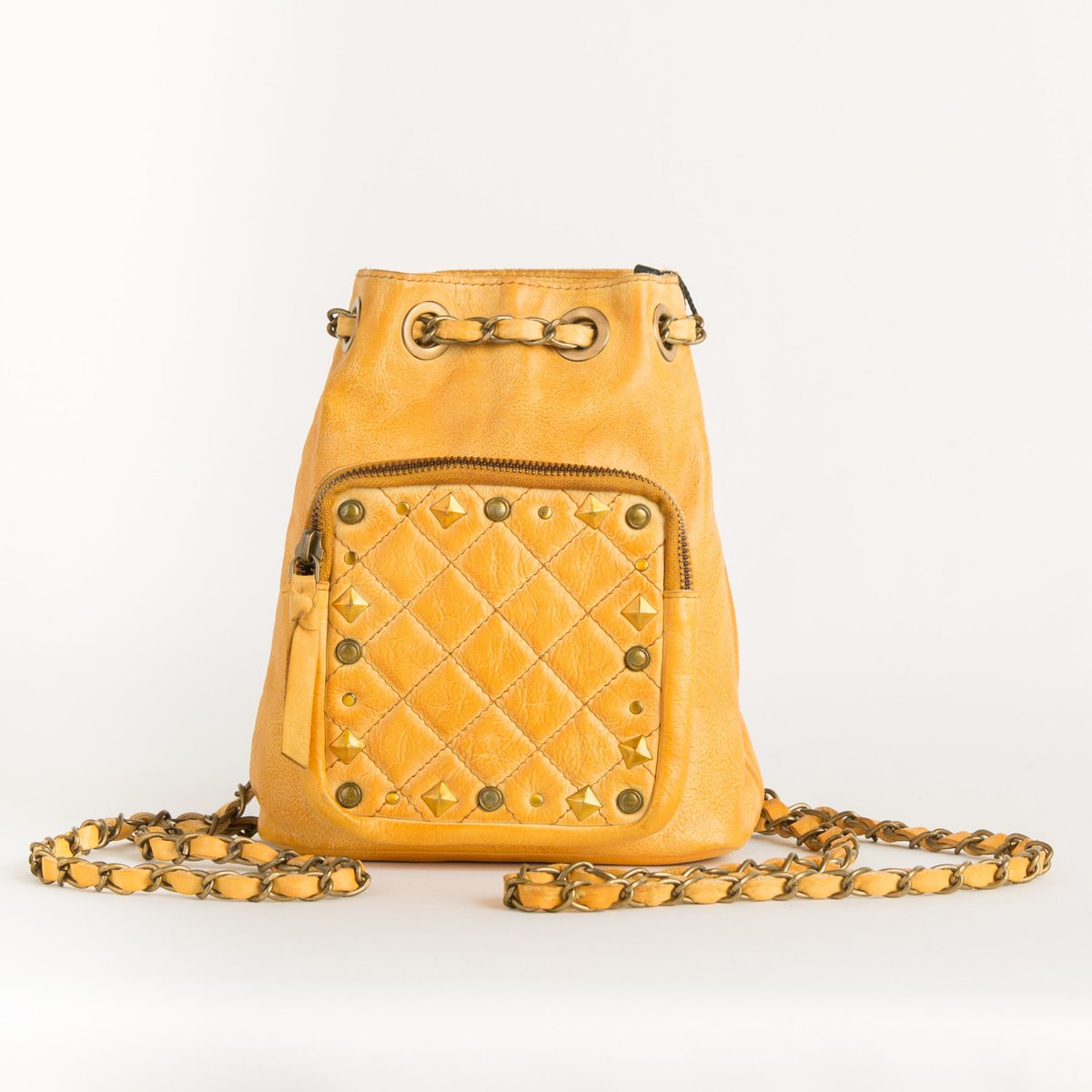 Shoppersbase's tweet image. Small Leather Back Pack tinyurl.com/vba5yhb
 #daybackpacks #hydrationbackpack