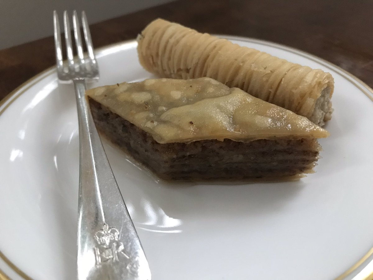 MattFieldUK's tweet photo. Bajram Šerif Mubarek Olsun (i hvala na baklavi!). https://t.co/lxvDZ49QvY