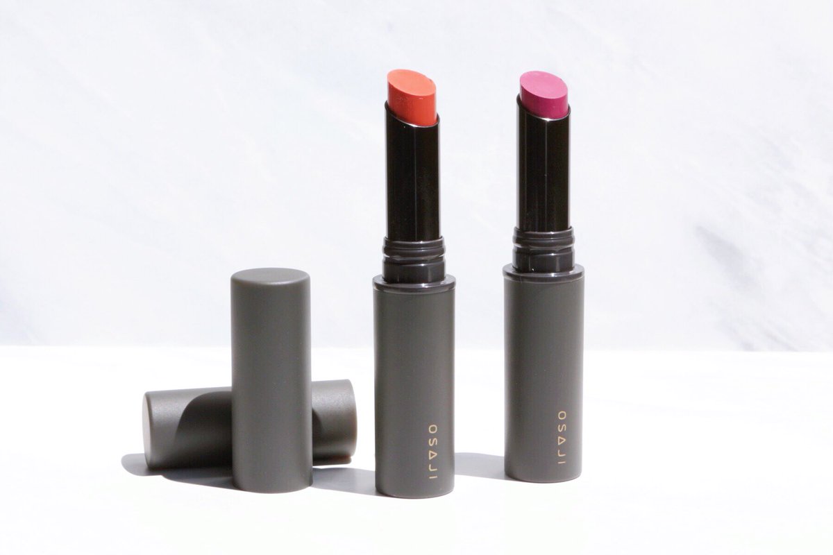 リップグロスに続いて、口紅も紹介。 OSAJI ニュアンスリップ