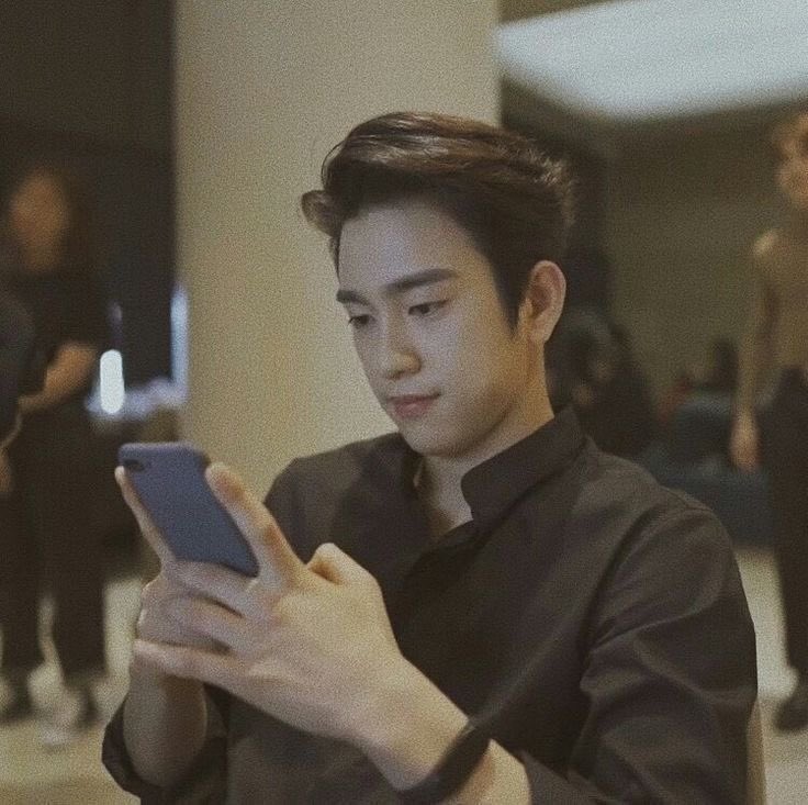 jinyoung- you keep on pestering him on a daily trying to hit on him- he didn't reply to your 10+ messages- left on read- you stopped trying and after a day he finally chatted "where's your daily flirt"- he still has that cold attitude but he's fond of talking to you now