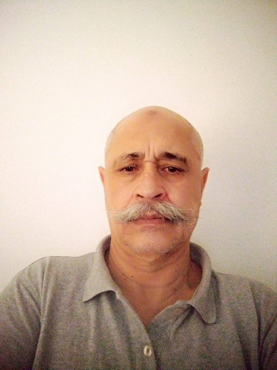 maghrebexpert's tweet photo. Meilleurs #voeux de la part de  #FATHI_AOUADI  .
https://t.co/fCVhWpB8YH https://t.co/oJB3WxP9IC