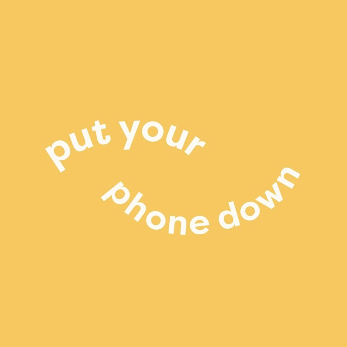 thejomocampaign's tweet photo. Sunday night! Enough said. 
#putyourphonedown #healthandwellbeing https://t.co/uOEYCwS5QI