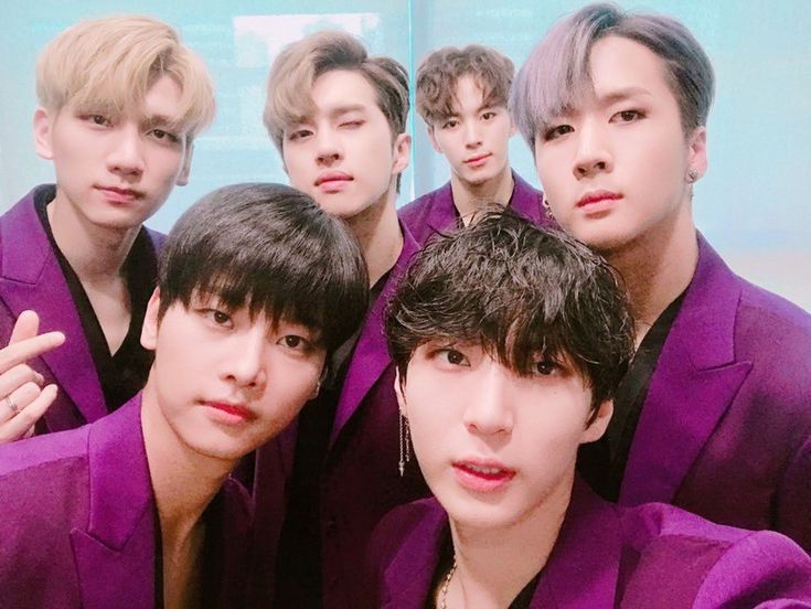 VIXX - Shangri LaSo there's a little more of them  #빅스와_팔년째_걷고있다  #VIXX8THANNIVERSARY