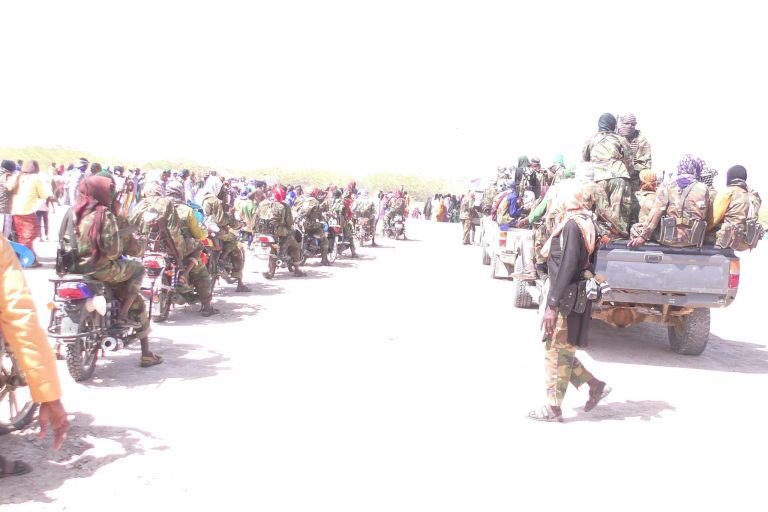 SimNasr's tweet photo. #Somalie (1) importante démonstration de force des #Chebab #AlQaeda à l’occasion du #Eid dans la province de #ShabeellahaHoose https://t.co/Q9hfPtt0ia