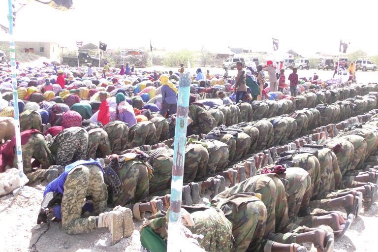 SimNasr's tweet photo. #Somalie (1) importante démonstration de force des #Chebab #AlQaeda à l’occasion du #Eid dans la province de #ShabeellahaHoose https://t.co/Q9hfPtt0ia