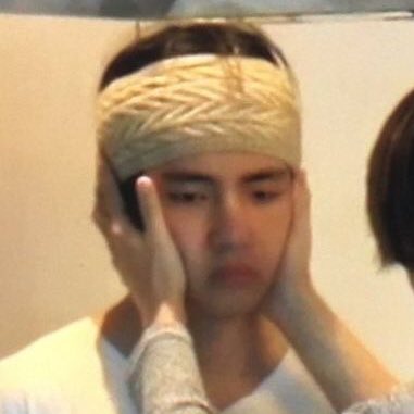 our tete being the fake maknae — a thread