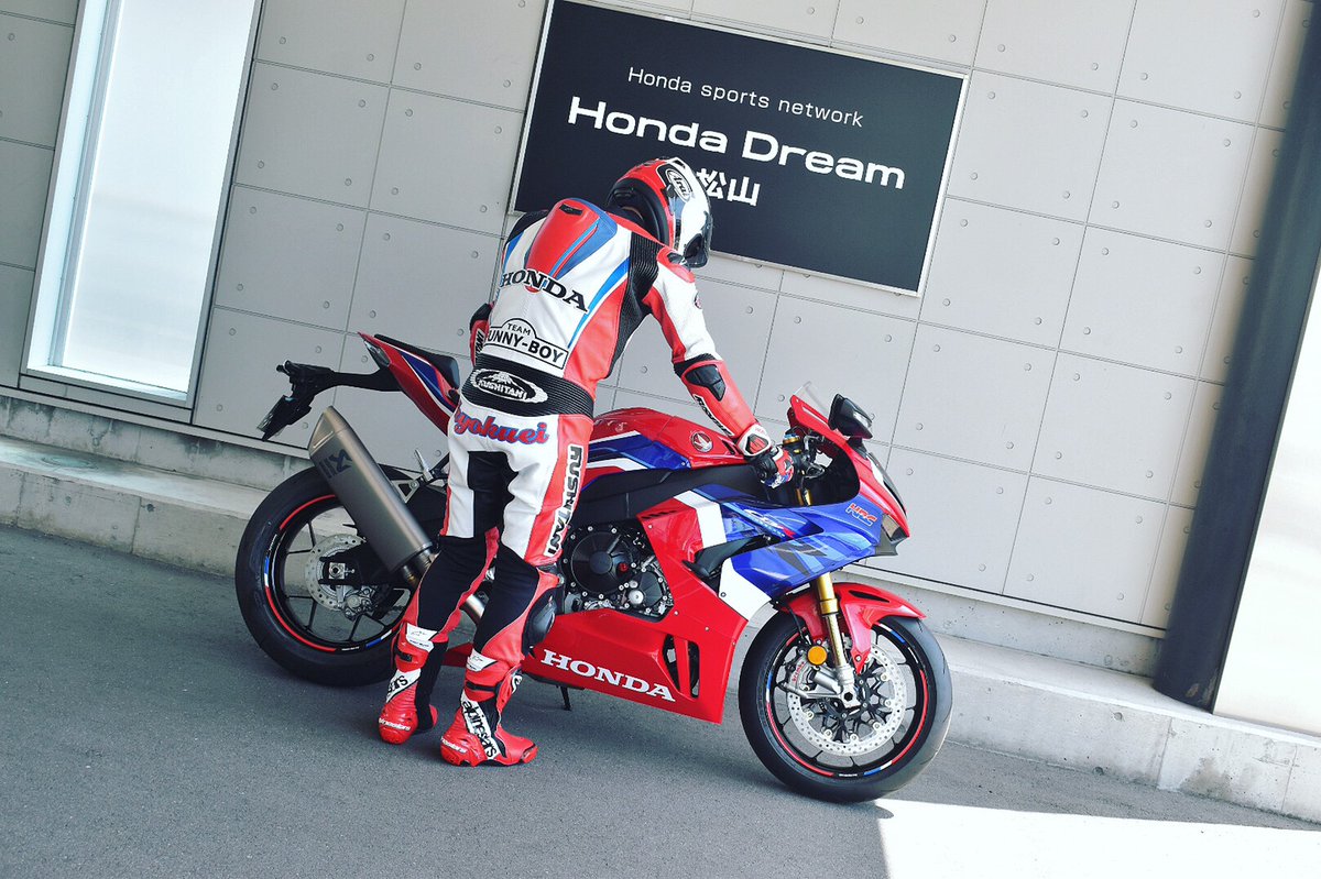 Kyokuei Cbr1000rr R Sp على تويتر Cbr1000rr R Sp 本日納車されました Cbr1000rrr