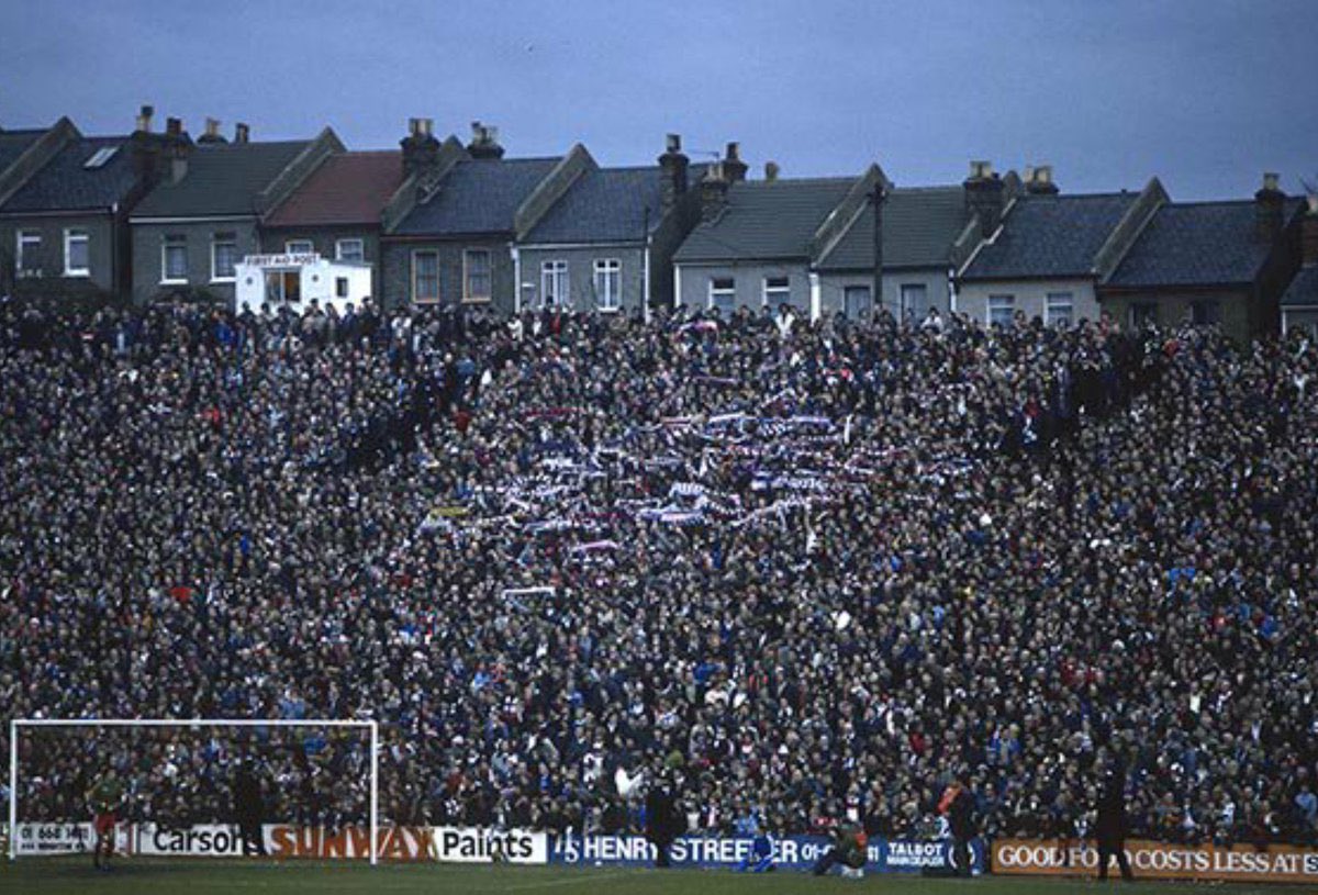 The Holmesdale Road stand Memories - Thoughts - Stats Pictures - Best and Worst things about the stand. Go  #cpfc  #holmesdale