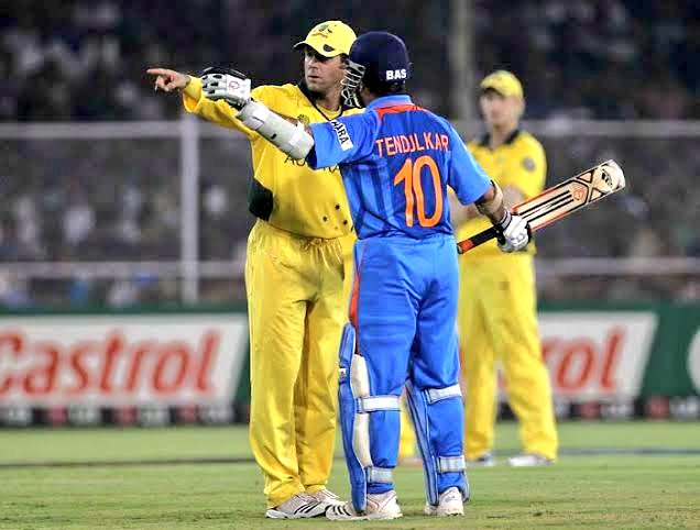 The Quater-FinalsThe 4 time WC took on the host at Motera. Aus batted 1st and thanks to one of my fav Ponting innings they scored 260/6 in the 50 overs. Ind started steadily with Sachin stewarding the top order with 44 and 50 run partnerships. Ind were 94/2. 10/n