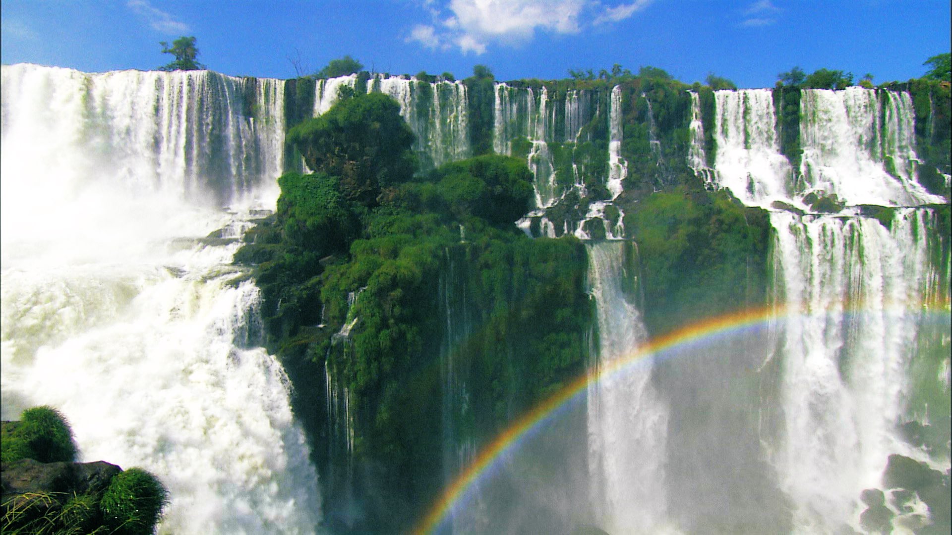 世界遺産 今日午後6時放送 驚きの絶景 水の世界遺産ベスト10 巨大な滝や大渓谷 赤い海など 水に関わる世界遺産 を紹介します 水の大庭園や 天空の棚田など文化遺産も登場します お楽しみに 世界遺産 絶景 水 滝 渓谷 棚田 庭園