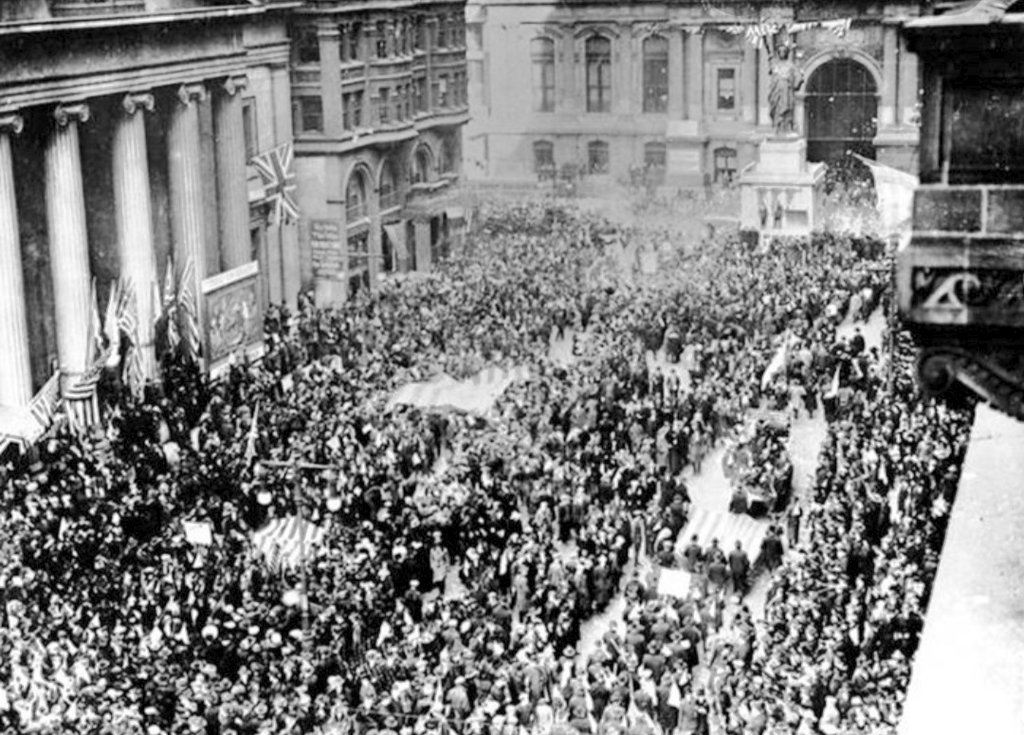 A week before the Philadelphia parade happened on the 28th September 1918.