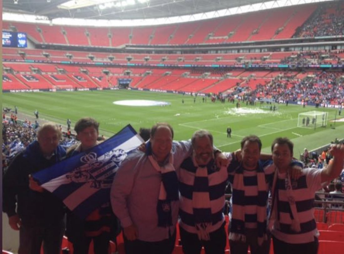 TomKendallSmith's tweet photo. Happy Bobby Zamora Day ⚪️🔵⚪️🔵 24.05.14 @RobertZamora25 @QPR https://t.co/lohQltf0Fn