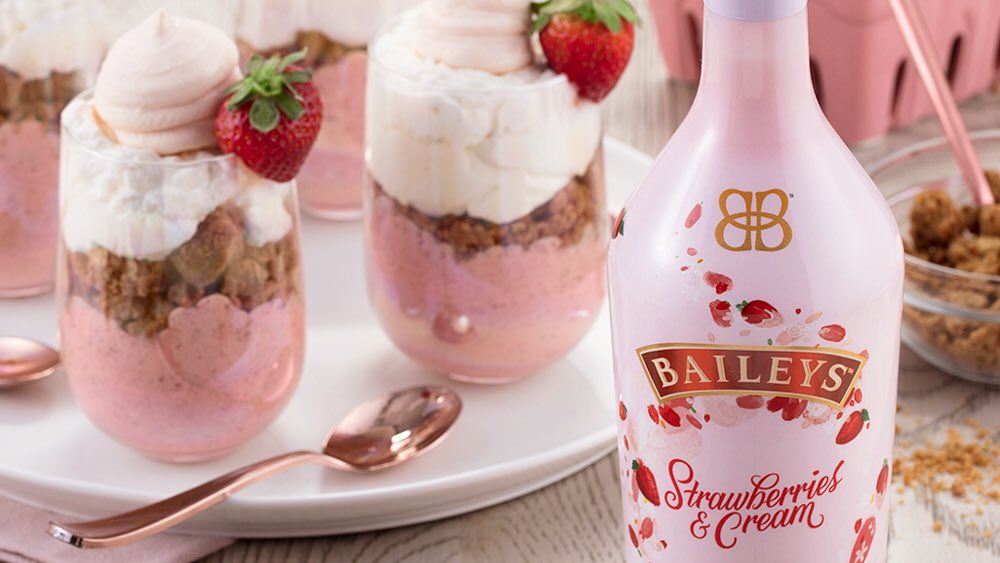 Merengue: Baileys Strawberries n cream