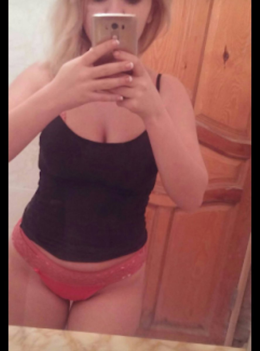 Bayrama hazırlanacaktım yasağı unuttum kaldım böyle. Bugün de harçlık alamicaz. Bayramın en iyisi harçlıktı zaten #harçlık #iban #bayram