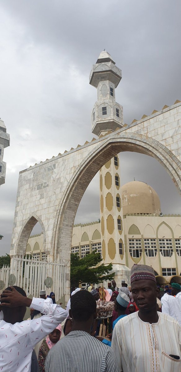 ankaboy's tweet photo. Taqabal-Allahu Minna Waminkum #Amin.
#CentralMosque #Gusau #Zamfara
#EidMubarak #EidAlFitr https://t.co/iVNcbYAURD
