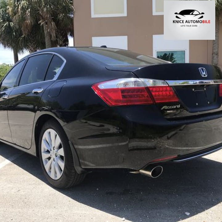 AutomobileKnice's tweet image. Make: Honda
Model: Accord
Year:2015
4 cylinders
Colour: black
Interior: Black leather interior

#Dm for price 🇺🇸➡️🇳🇬 #hondaaccord #2015model #salooncars #Black #blackinterior #Carsolution #class #luxurycars #luxurylifestyle #roadtrip #KniceAutomobile #autosolution #Automobile