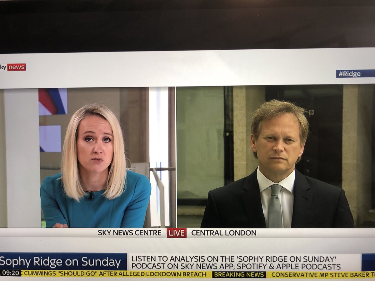 arusbridger's tweet image. The best defence Grant Shapps could offer was that the 260-mile journey was necessary so that someone could drop off shopping for the Cummings family. Was there literally no-one in London who could do that? #Threadbare