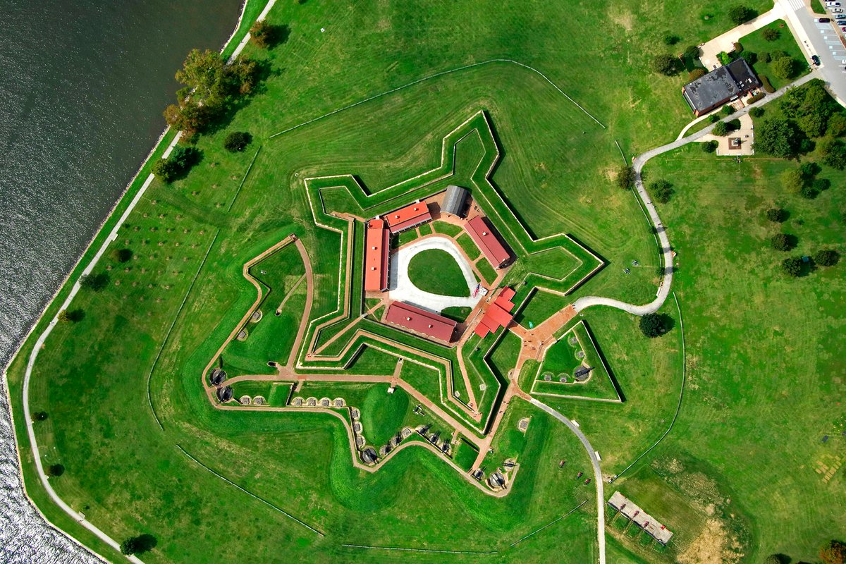 9. Fort McHenry, USA (1798)