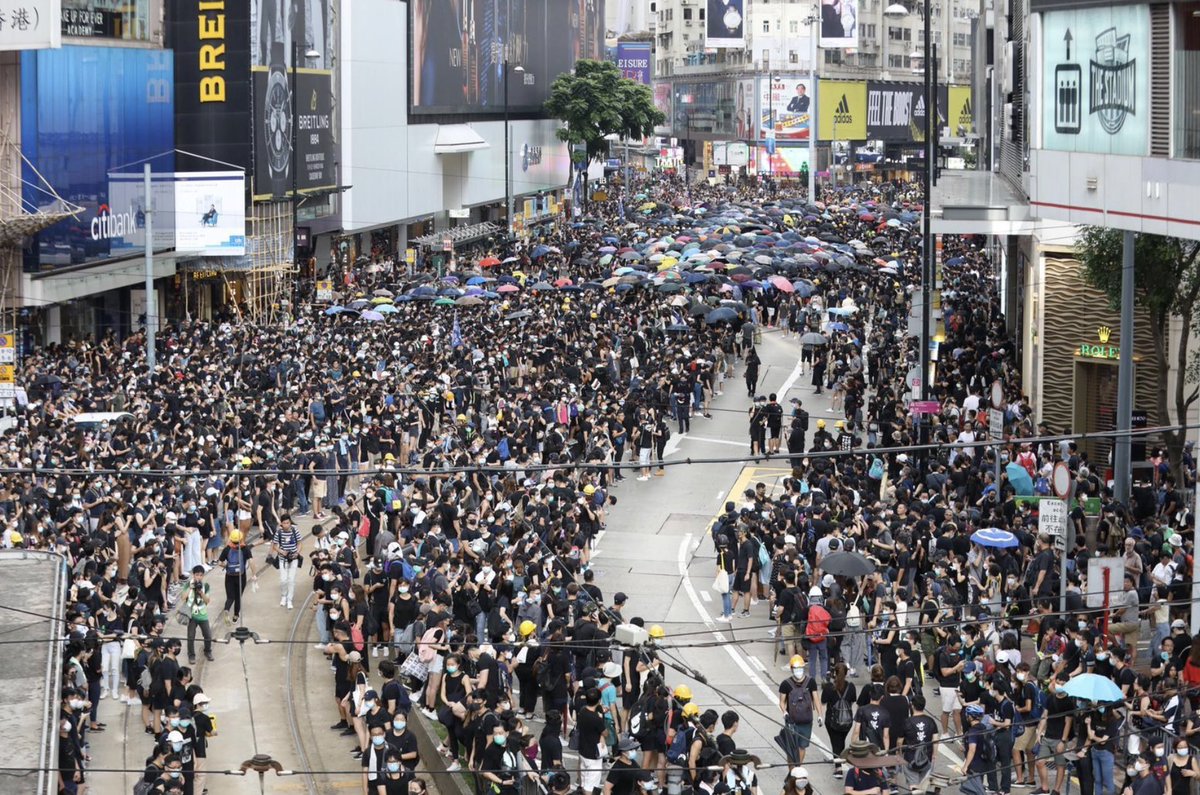 chawong852's tweet photo. More photos for today’s protest in #HongKong. China is trying to destroy Hong Kong’s autonomy, but HongKongers are marching against ChiNazi.

 #YouCantStopUs https://t.co/qOpc0bBJd4