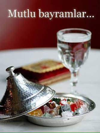farkimi_farket1's tweet photo. Küskünlerin barıştığı, sevenlerin bir araya geldiği, rahmet ve şefkat dolu günlerin en değerlilerinden olan Ramazan Bayramınız kutlu olsun. https://t.co/DPtYwUrmtx