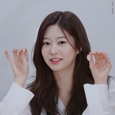 IZONE_Lemon04's tweet photo. #新しいプロフィール画像 https://t.co/emEWpaFllh