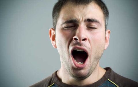 unhandyhints's tweet photo. HANDY HINT 52: Always give a thumbs up when yawning so deaf people don’t think you’re screaming https://t.co/u8guZO6G7q