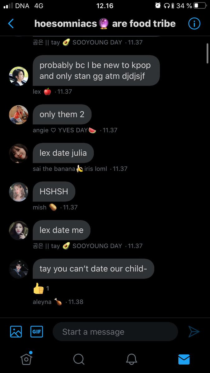 hoesomniacs out of context: a long thread.