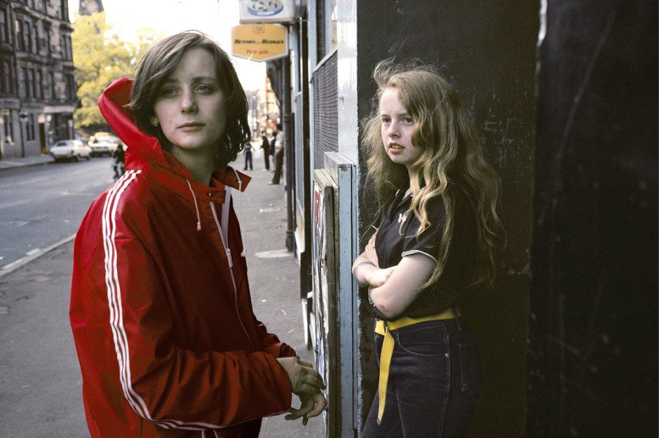 For today's  #SundayThoughts let's visit Glasgow in 1980, courtesy of the street photography of Raymond Depardon...